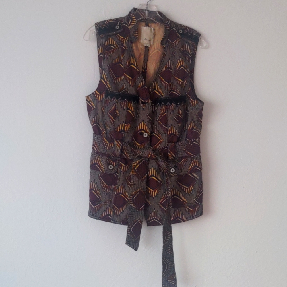 Anthropology Elevenses top